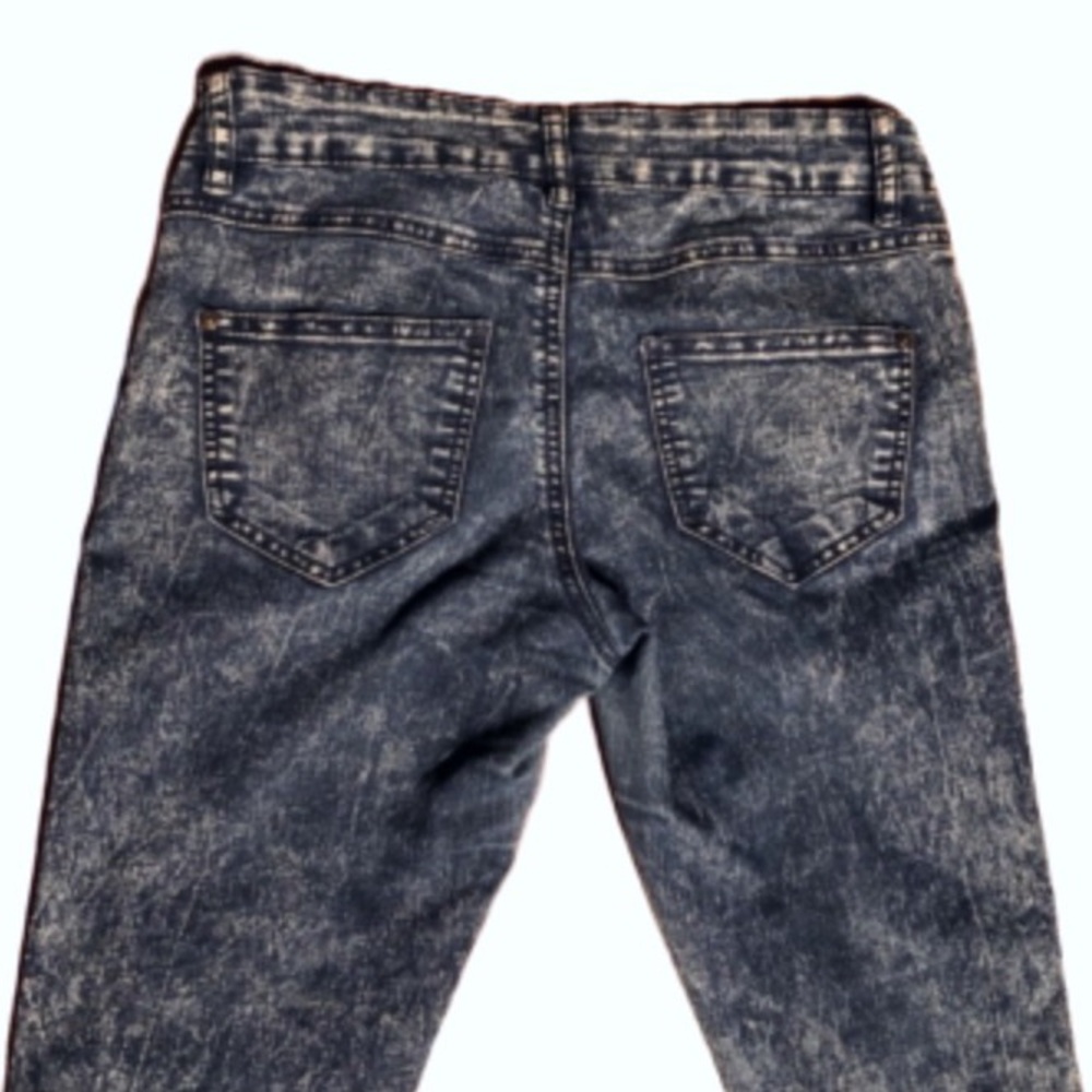 Vintage Blue Acid Washed Stretch Jeans…Regular Slim Fit!!! Size 8